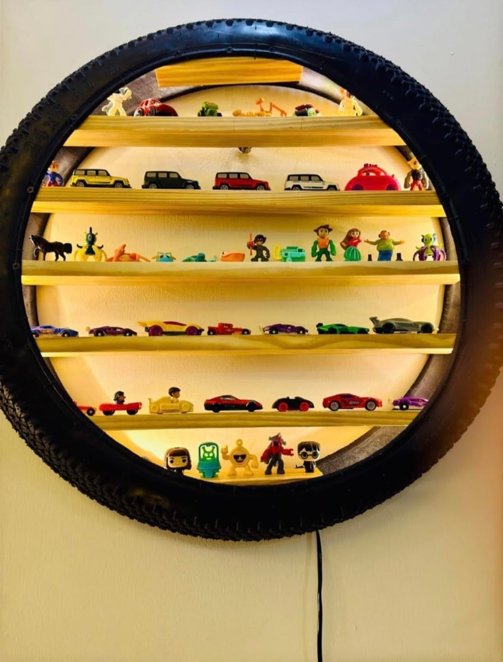 Apnatva 24 Inch Wooden Wall Hanging Lighting Tyre – Perfect for Home Decor, Hot Wheels Display, Kids’ Toys Stand & Birthday Gift (Without Toys) (Yellow)