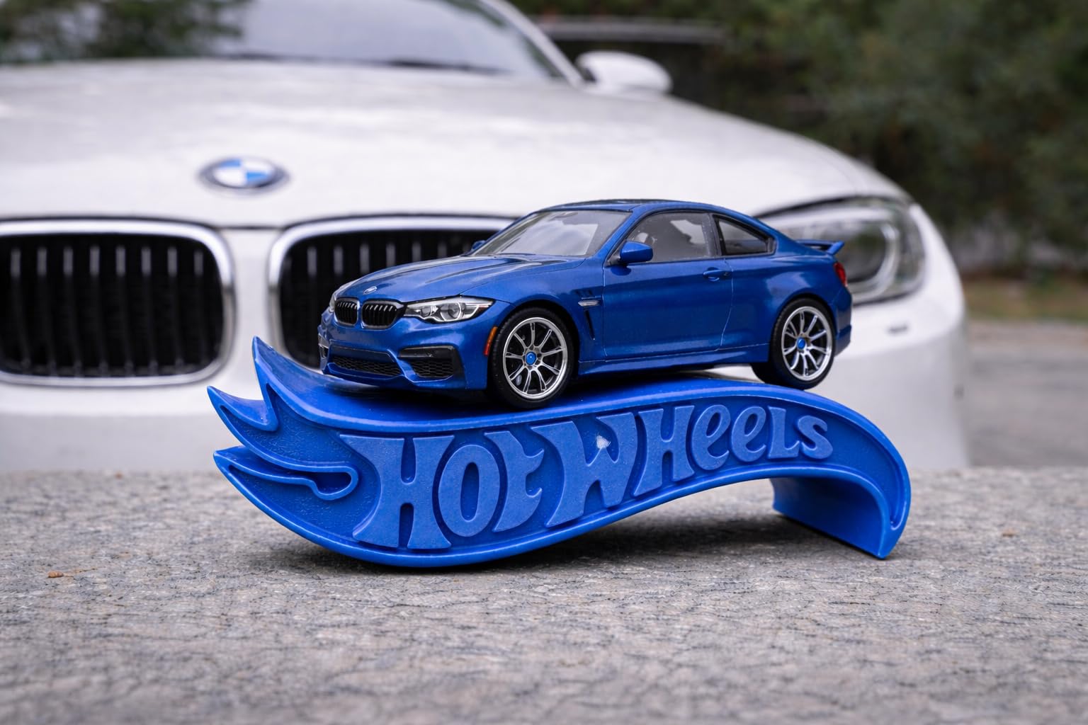 Apnatva 1:64 Diecast Car Display Shelves | Table Stand Toy Car Stand for Kids & Collectors | Black Steel Mini Car Rack for Home & Office Decor | (Pack of 5) (No Car Included) (Blue)